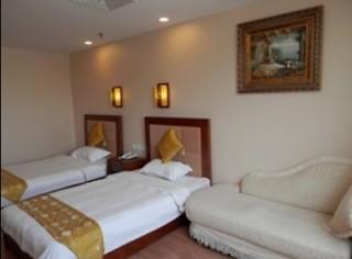 Tangfu - Located In The Center Adjacent To The Subway Station Close To Nanluoguxiang Gulou Temple Tiananmen Square Forbidden Temple Of Heaven Providing Laundry Car And Ticketing Services Hotel 3*