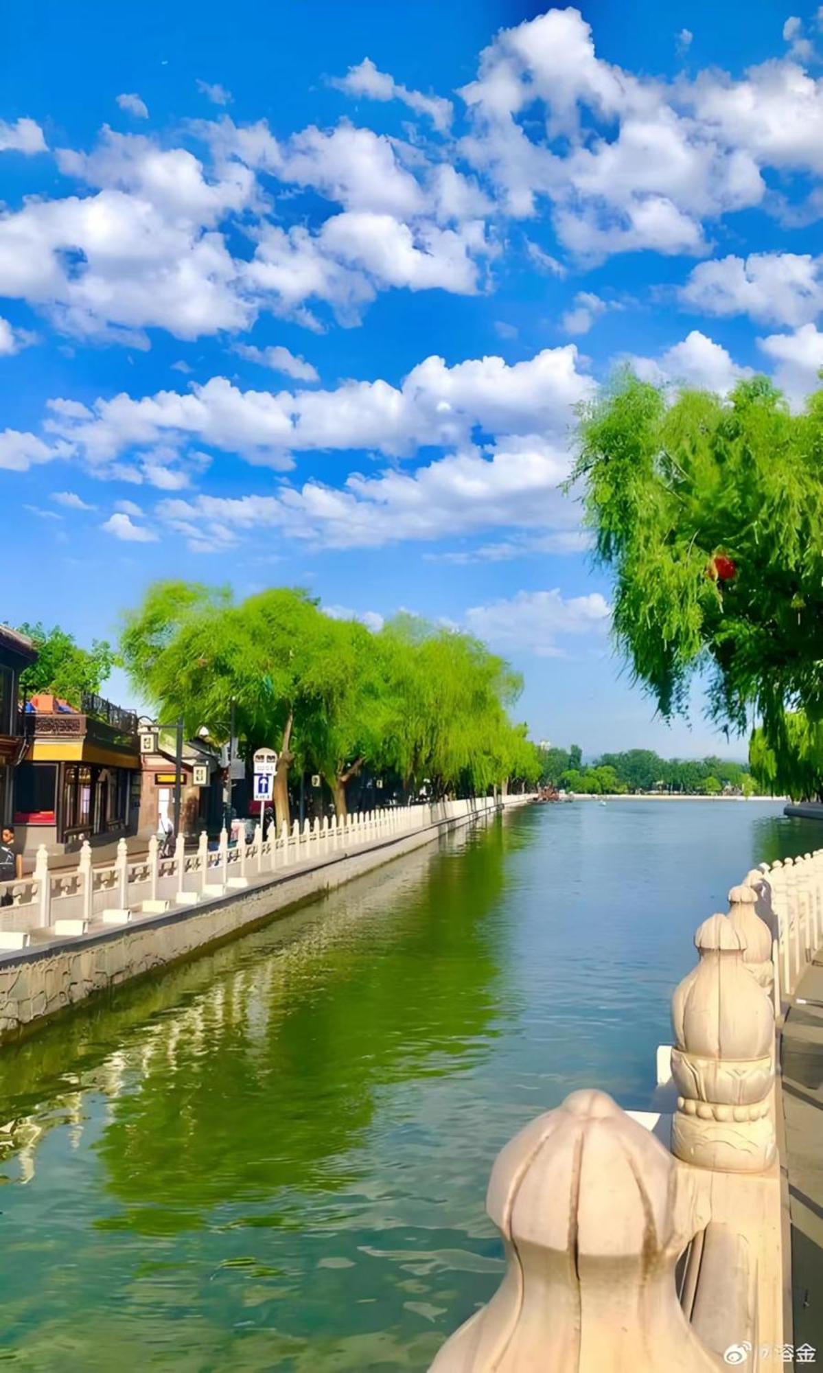 Tangfu - Located In The Center Adjacent To The Subway Station Close To Nanluoguxiang Gulou Temple Tiananmen Square Forbidden Temple Of Heaven Providing Laundry Car And Ticketing Services Hotel 3*